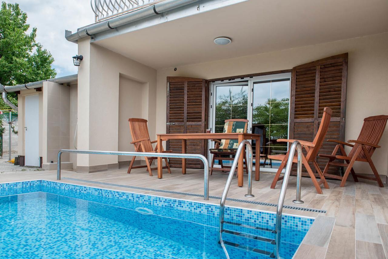 Balatonfuered Apartmanhaz Екстериор снимка