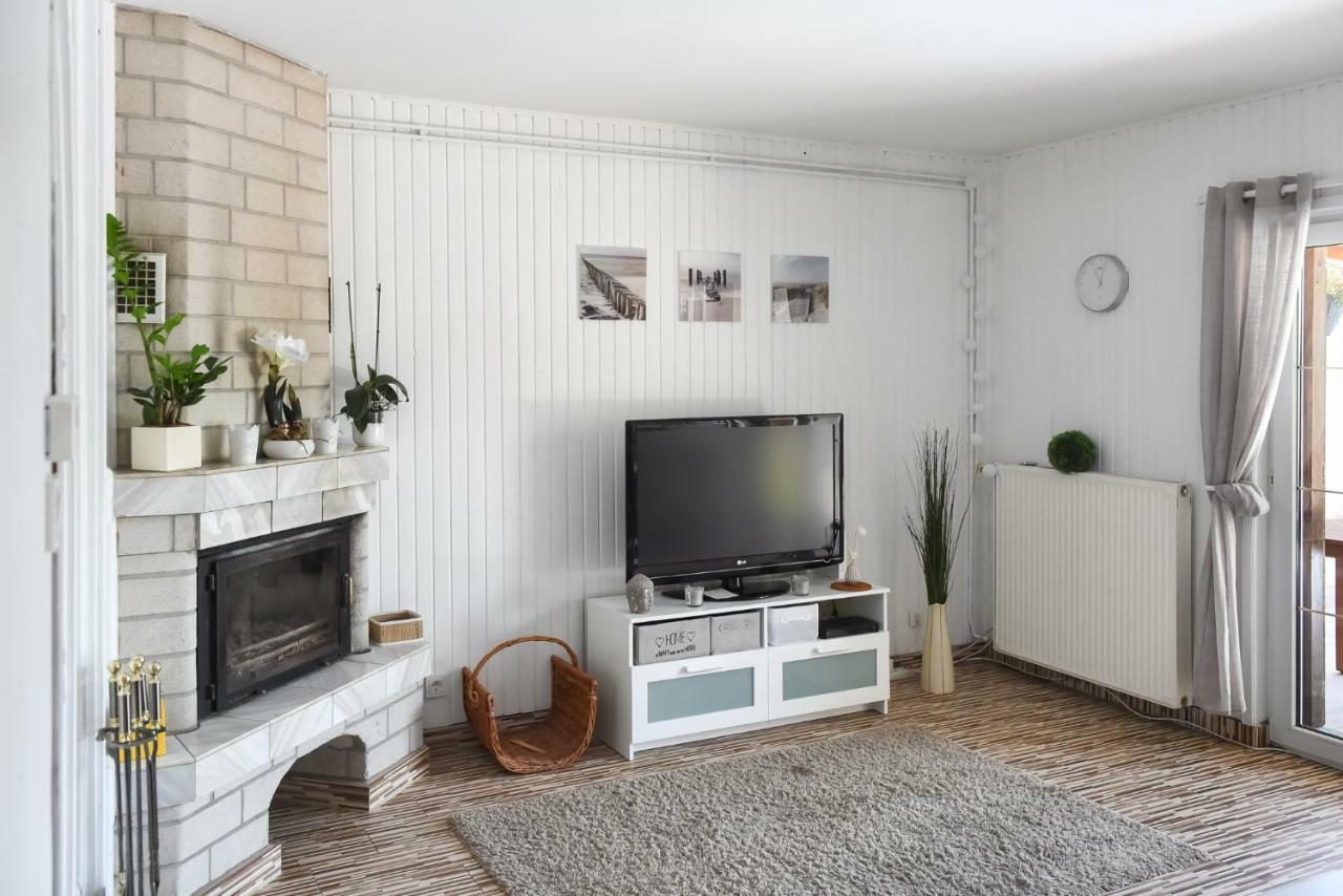 Balatonfuered Apartmanhaz Екстериор снимка