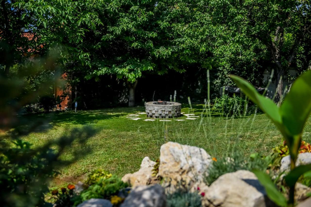Balatonfuered Apartmanhaz Екстериор снимка