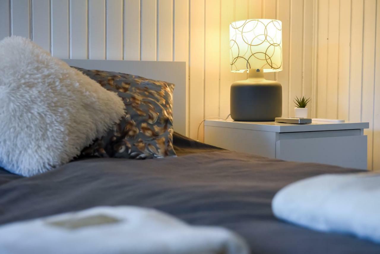 Balatonfuered Apartmanhaz Екстериор снимка