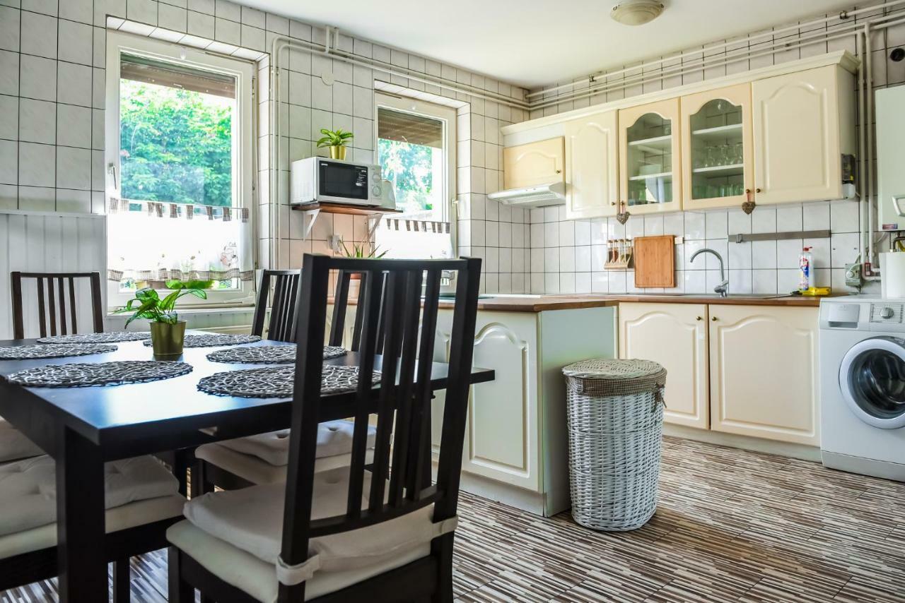Balatonfuered Apartmanhaz Екстериор снимка